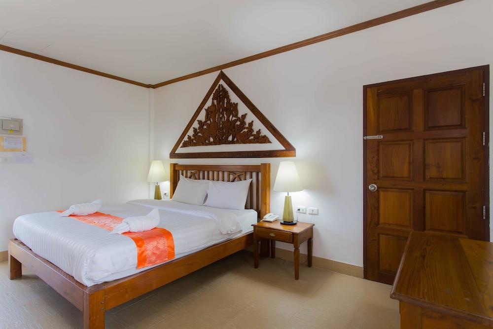 Onnicha Hotel Ratsada Ngoại thất bức ảnh