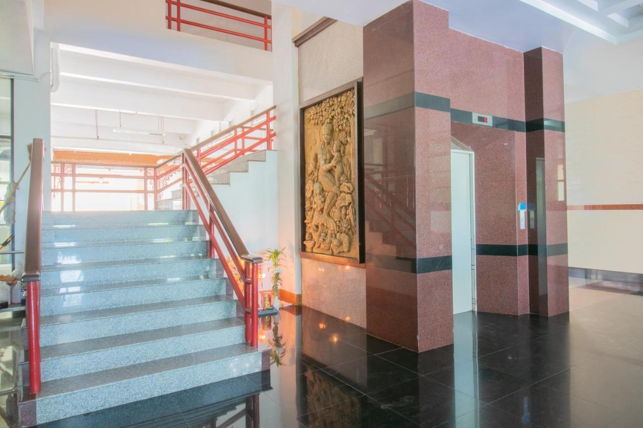 Onnicha Hotel Ratsada Ngoại thất bức ảnh