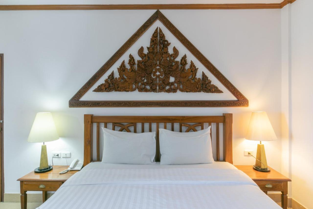 Onnicha Hotel Ratsada Ngoại thất bức ảnh