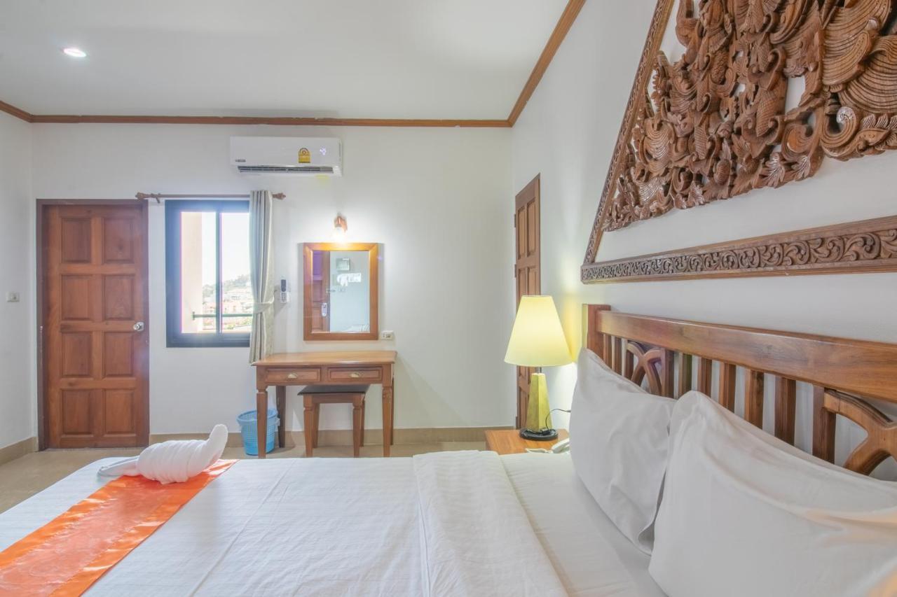 Onnicha Hotel Ratsada Ngoại thất bức ảnh